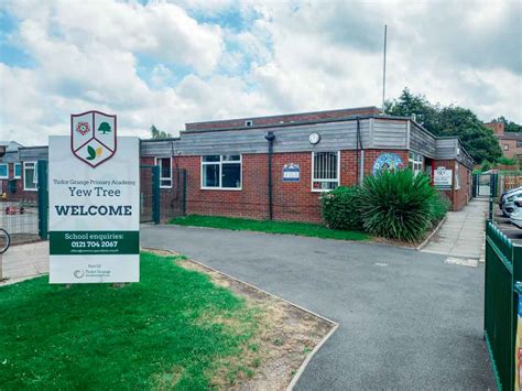 tudor grange kingshurst|yew tree tudor grange.